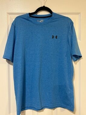 Under Armour Short Sleeve Crew Neck Tee in Light Blue